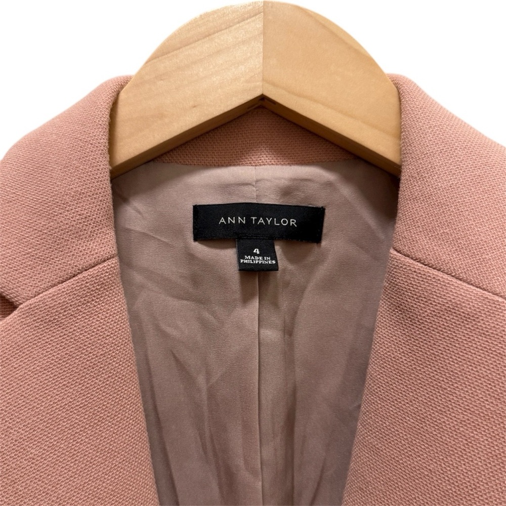 Ann Taylor Blush Pink Blazer - Picture 3 of 3